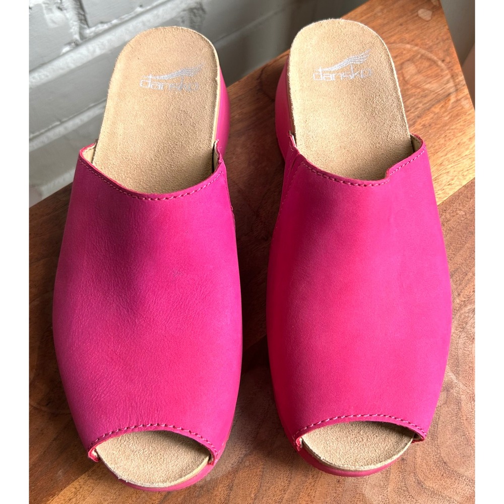 NEW Dansko Ravyn Fuchsia Milled Nubuck Leather Peep Toe Sandal 37 6.5 7 Vacation - Picture 2 of 7